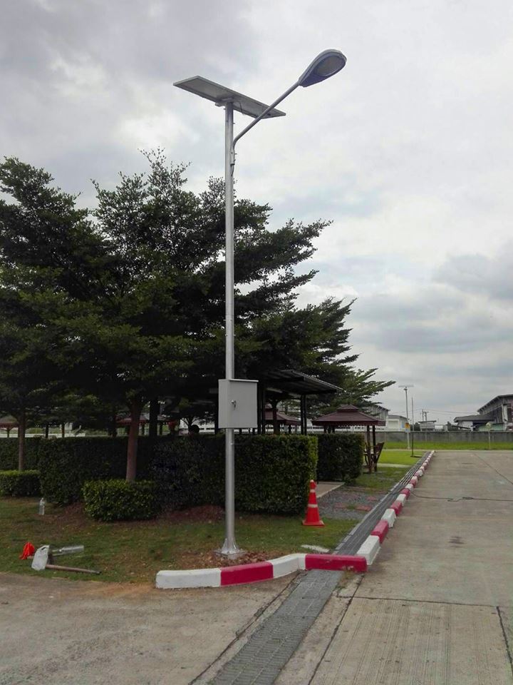 โคมไฟโซล่าเซลล์ SPL- 1040/120W โคมหลังเต่า