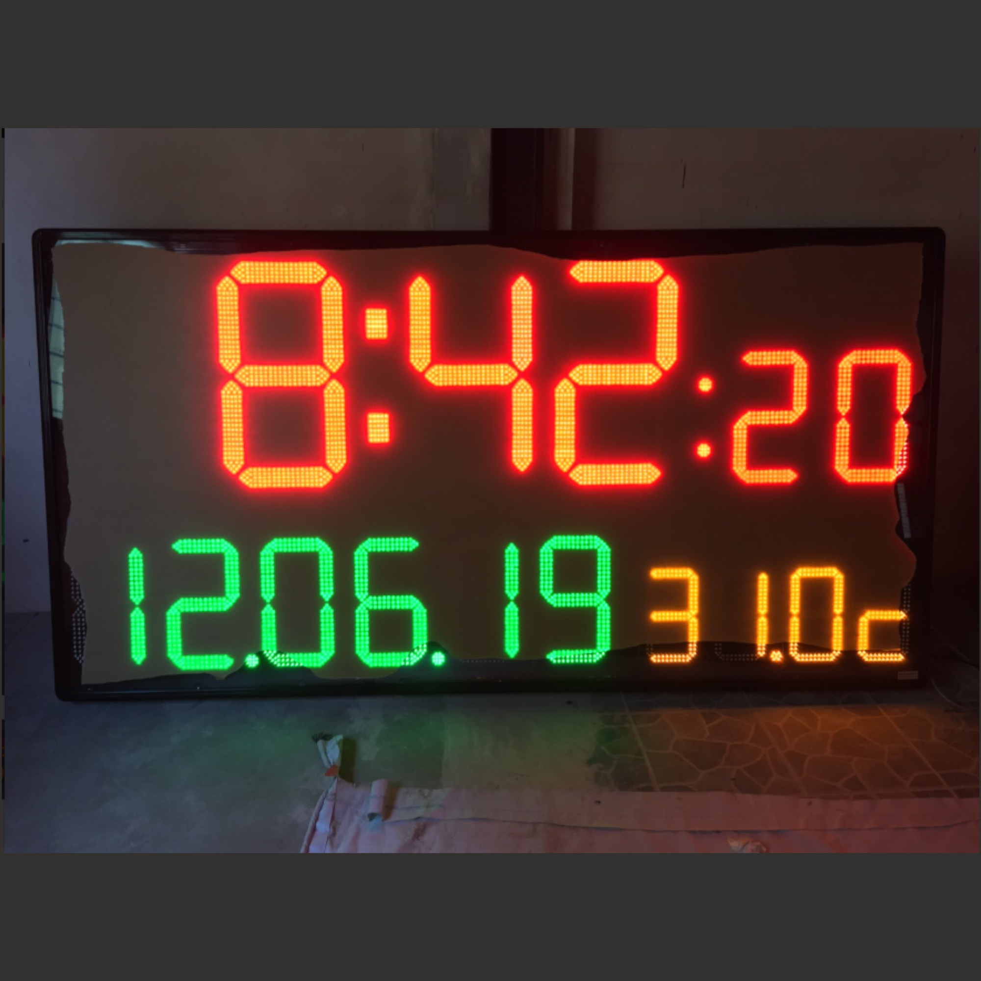 นาฬิกาดิจิตอล LED แสดง เวลา,วันที่,อุณหภูมิ