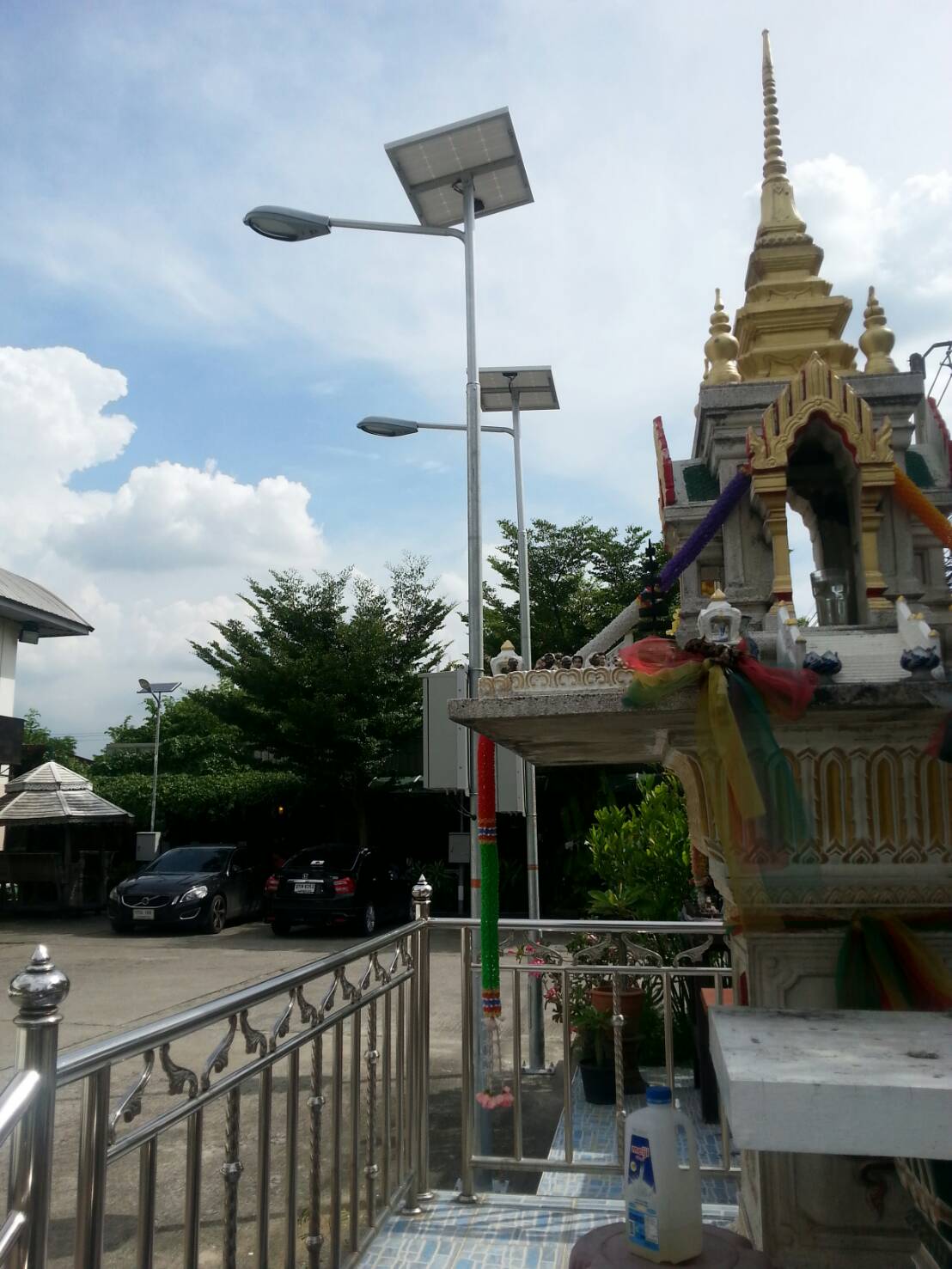 โคมไฟถนนทรงหลังเต่า รุ่น SPL-288/50w แสงขาว + แสงวอมไวท์